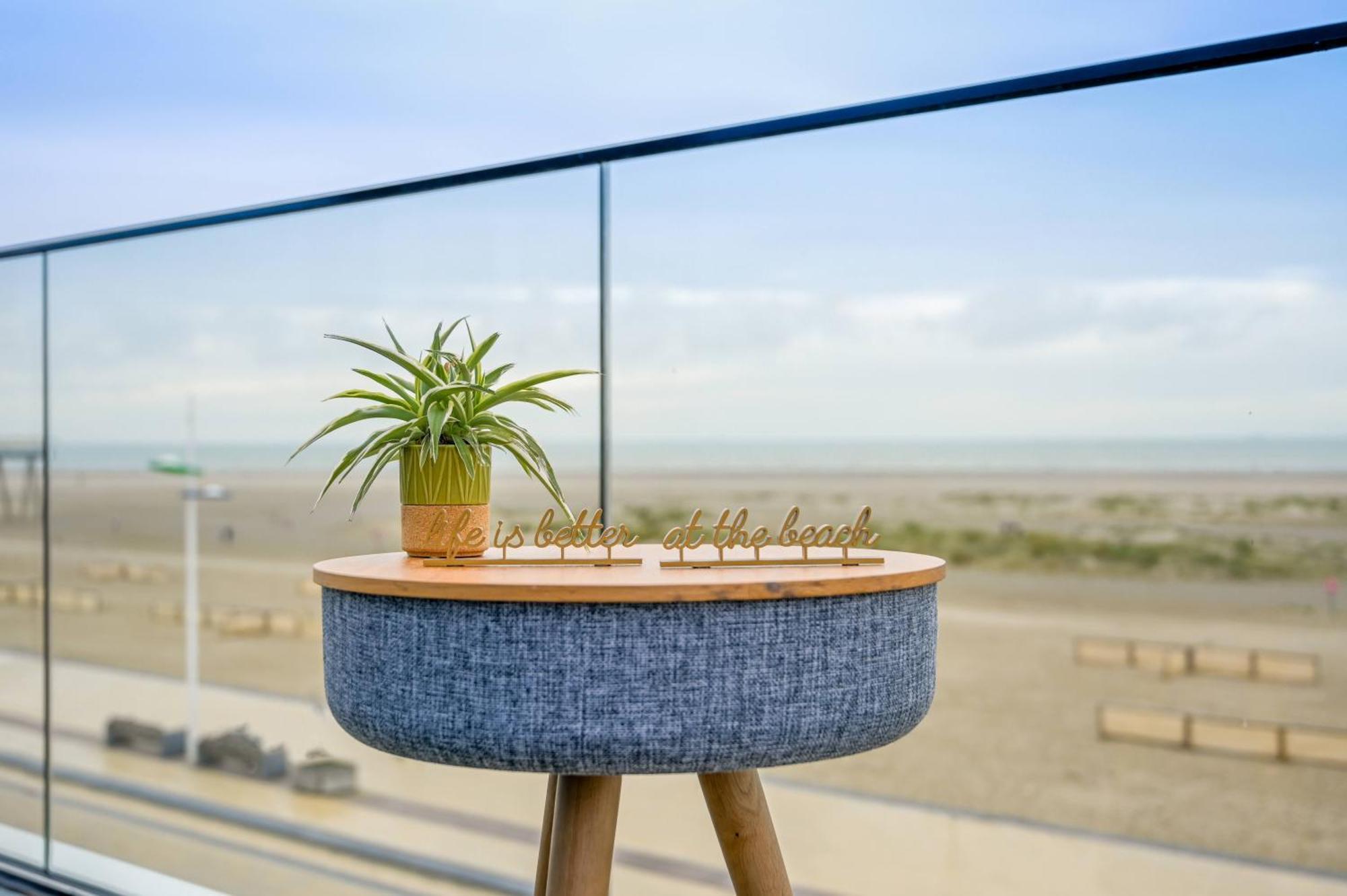 Penthouse La Naturale Zeezicht Brugge Bagian luar foto